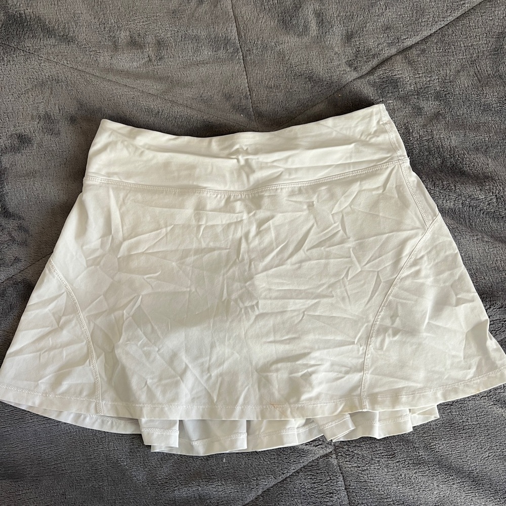 Lululemon Running/Tennis Skirt Size 4
